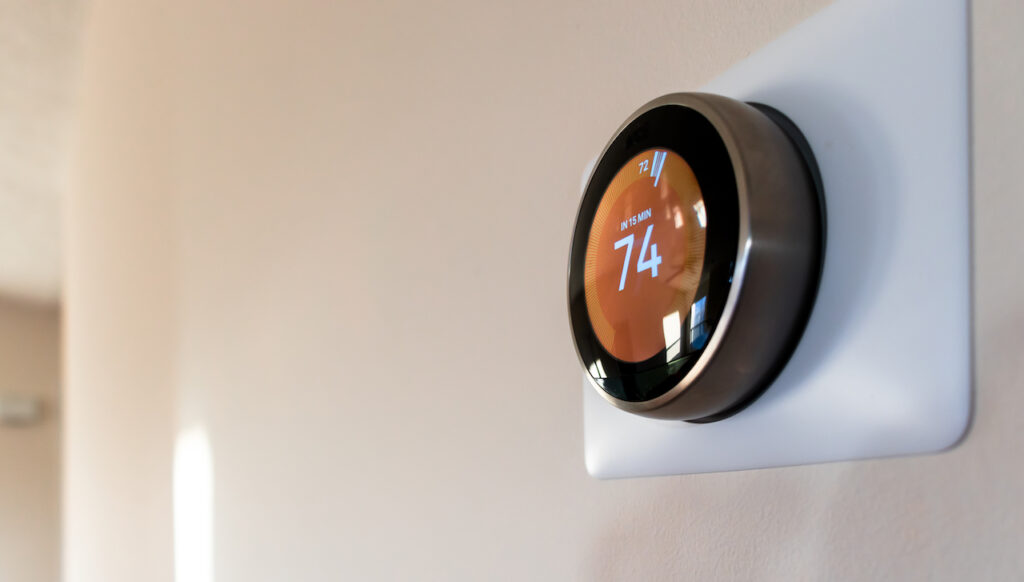 Smart thermostat set to heat